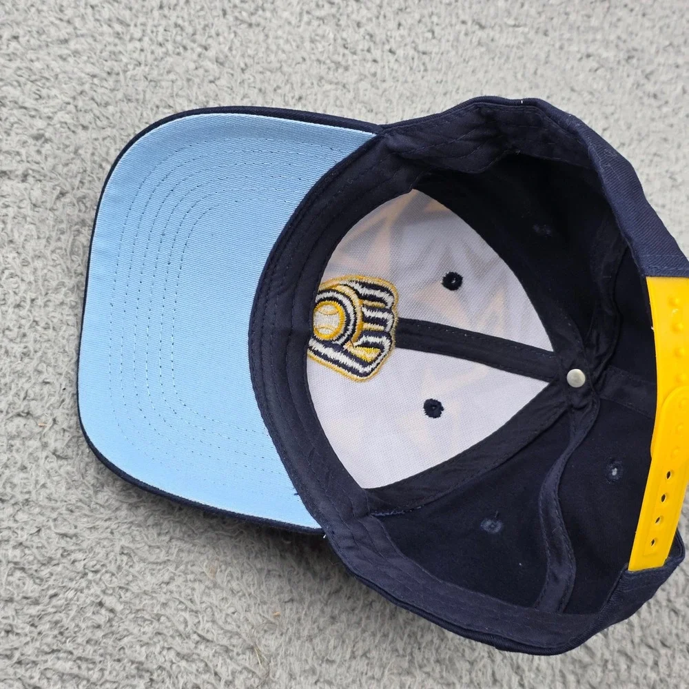 Milwaukee Brewers keywords mlb